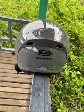 Dijual 1 Helm NJS kronoz uk M Abu - Abu Kilat & tas helm-box