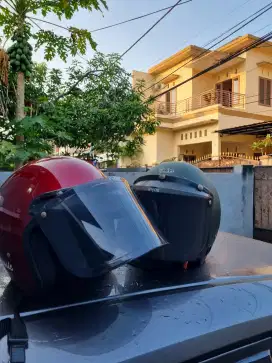 DIJUAL HELM BOGO MERK INJAK, MURAH!