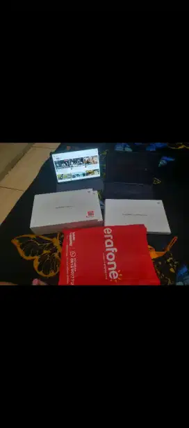 Tablet Huawei+sudah ada Keyboard Papan Ketik nya