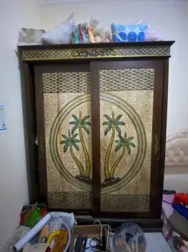 Lemari Kayu Jati