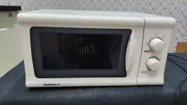 Microwave Frantomy Putih