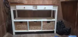 Meja Keranjang Konsol Livien Furniture