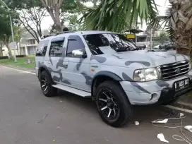 Wrapping sticker mobil panggilan