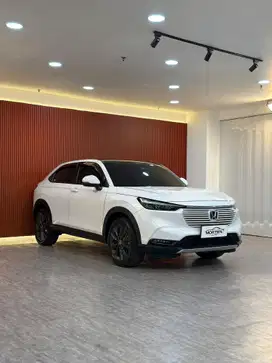 HR-V  1.5 L SE CVT 2023  odo 10 Ribuan