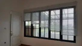 Venetian blind/kini blind/krey alumunium/tirai kantor/gorden modern