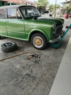 Jual fiat 1100 stir kiri. Original. Surat lgkp pajak tidur