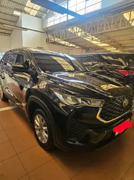 Innova zenix V 2.0 bensin 2023