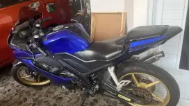 Jual cepat motor R15 tahun 2019 nego