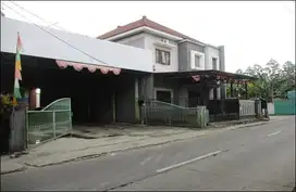 Ruang Usaha Di Pinang Dekat Alam Sutera, Hanya 7 menit ke Tol Kunciran