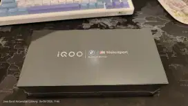 Iqoo 12, 512GB, Legend BMW edition, Segel, BNIB