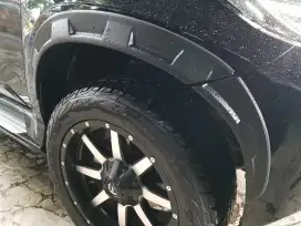 Over Fender + Side Body Moulding Pajero Rockford 2016 - 2019