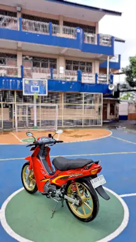Suzuki Shogun 110 R