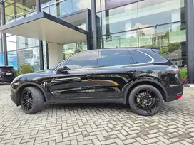 Porsche Cayenne 2010 Bensin