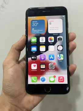 Iphone 7 plus 128gb resmi ibox 76% unit casan