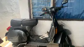 Dijual Vespa PX Exclusive Tahun 1993