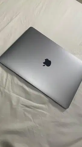 Macbook Air M1 8/256GB 13” Second IBox