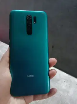Redmi 9 Ram 3/32  no minus masih mulus