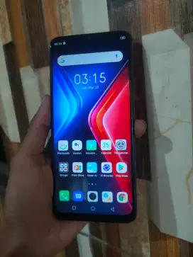 Infinix hot 11 play 4/64 baterai 6000mah hp Chasan body pemakaian