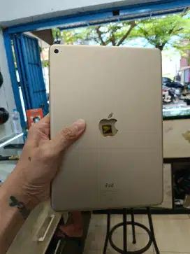 iPad 6 128 GB wifi