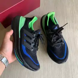Adidas ultraboost black lucia lime 39
