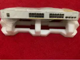 C1000-24P-4G-L Ethernet PoE+ ports and 195W PoE budget