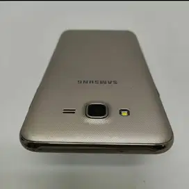 Samsung J7-core 2/16gb