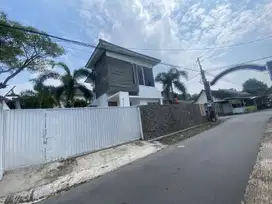 Rumah sewa semi furnish di jakal km 9