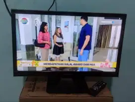 Tv Sharp 24 inci