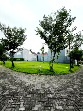 Tanah Pojok Hook Luas 505 Araya Golf