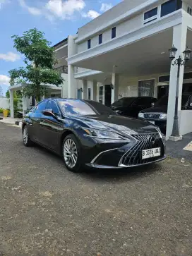 Lexus Es 300 H 2023 cash