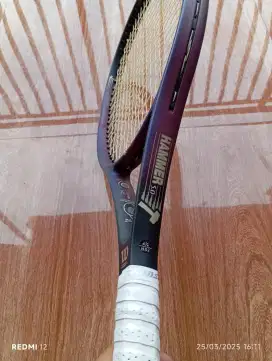 Raket tenis wilson hammer