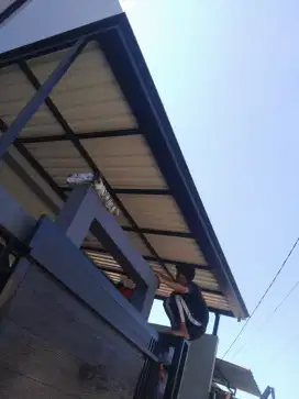 Kanopi atap alderon