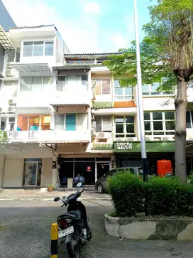 Ruko Komersil 3lt di Ruko Grand Wijaya Kby Baru Jaksel