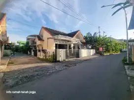 Jual rumah murah dekat kampus uad wirosaban