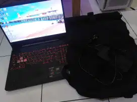 LAPTOP GAMING ASUS FX505DD ram 8gb/ ssd 256gb GTX 1050 4gb