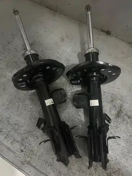 Shock Absorber Depan Nissan Juke ORIGINAL