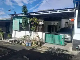 Dijual rumah shm sertifikat ready no.087758875949