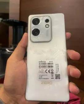 Infinix zero 30 8/256gb