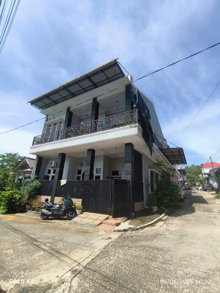 Disewakan/ dijual rumah di tiban