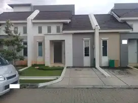 Rumah di Cluster Kalista Summarecon Emerald Karawang