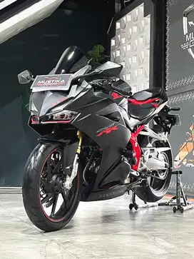 Unit Istimiwir‼️Honda CBR 250 ABS th 2018 - Ayu Mustika