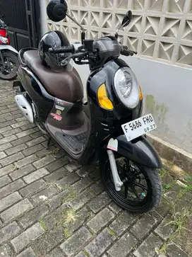 Scoopy Prestige 2022