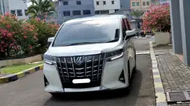 Km26rb toyota alphard g atpm tss 2022 putih sunroof pilotseat