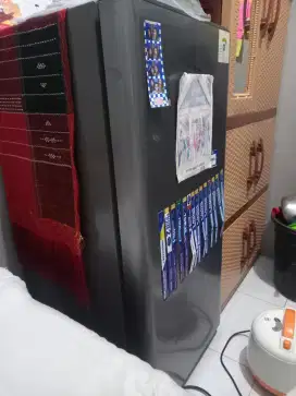 Kulkas Bekas HISENSE 1 Pintu