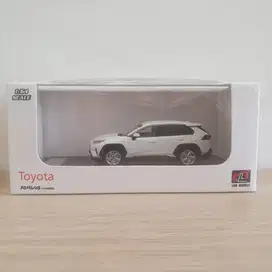 LCD Models Toyota RAV4 Hybrid 1/64 (RAV-4, White, Putih, LCD64, SUV)