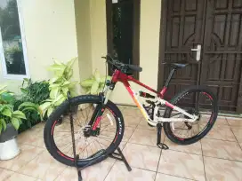 Polygon siskiu D5 mulus buku lengkap