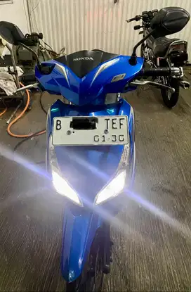 Vario 100 Fi LED TAHUN 2014