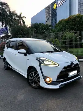 Toyota Sienta 2017 Tipe Q Tertinggi HARGA CASH!