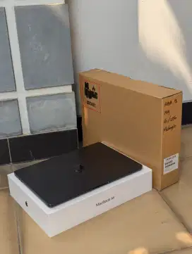 Macbook Air M4 16/256gb Ex Ibox Fullset Garansi