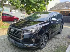 Innova Venturer 2021 Diesel